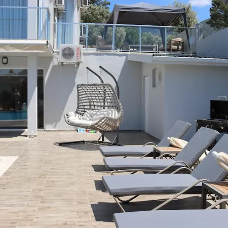 Vacation With Private Pool, Fethiye, Holiday home Oludeniz